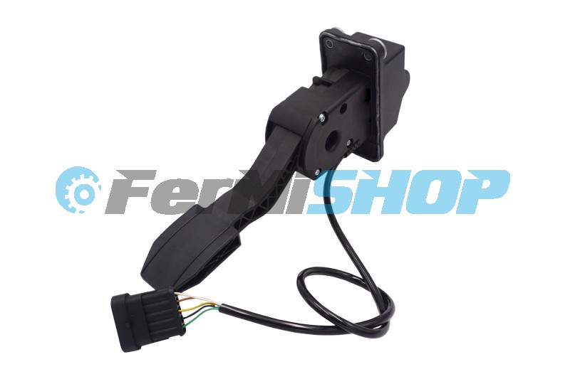 5801331271 pedál plynový E6