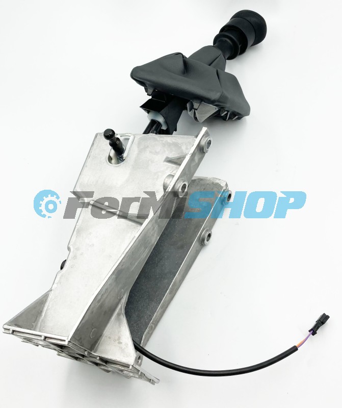 504059247 páka radiaca Iveco Eurocargo 100E-180E 2008- 